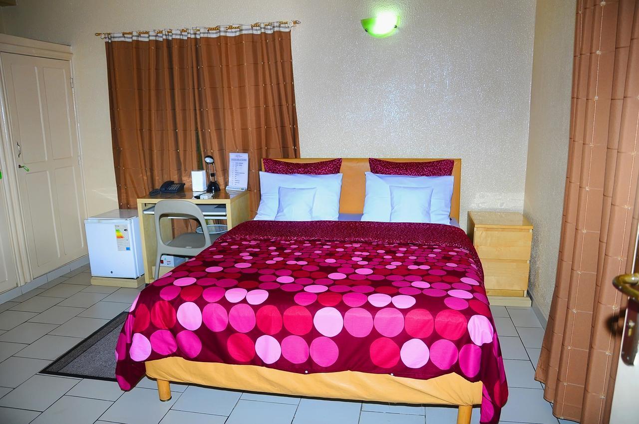 Hotel Saint Thomas Lomé Eksteriør billede