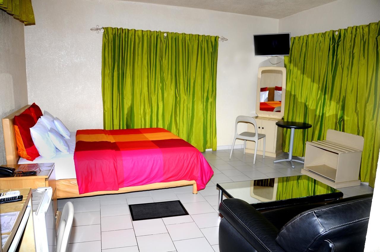 Hotel Saint Thomas Lomé Eksteriør billede