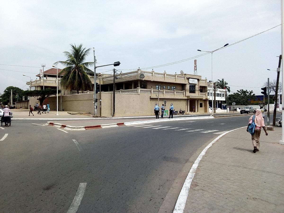 Hotel Saint Thomas Lomé Eksteriør billede