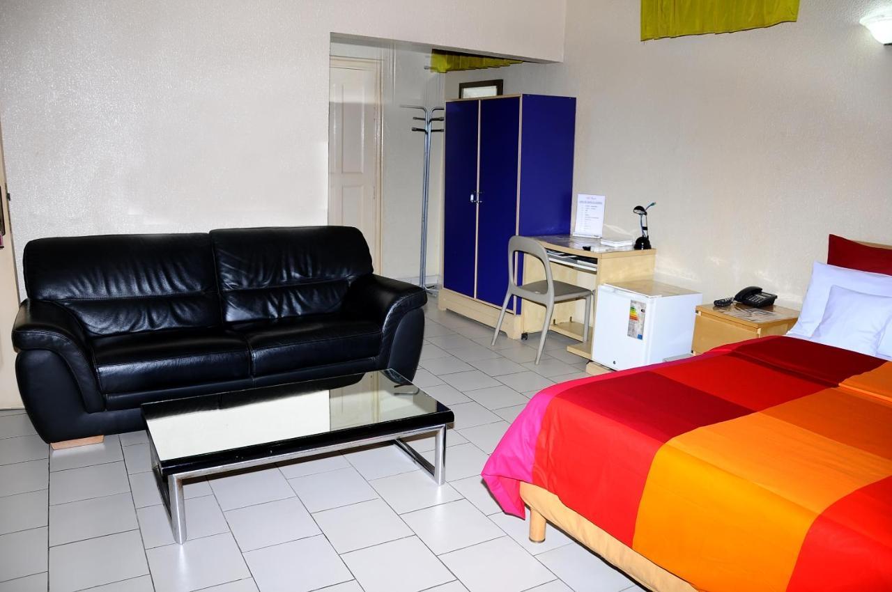 Hotel Saint Thomas Lomé Eksteriør billede